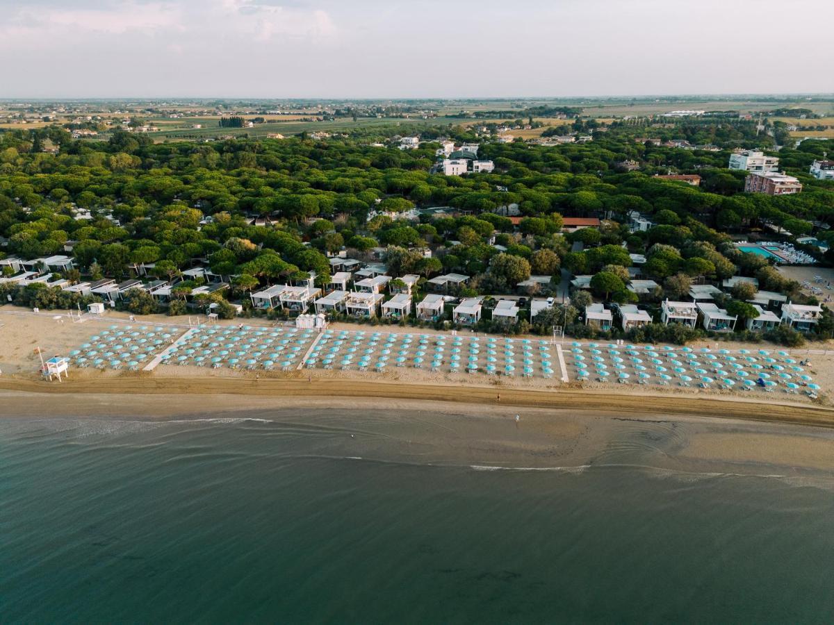 Estivo Premium Deluxe Mobile Homes On Camping Malibu Beach リド・ディ・イエゾロ エクステリア 写真