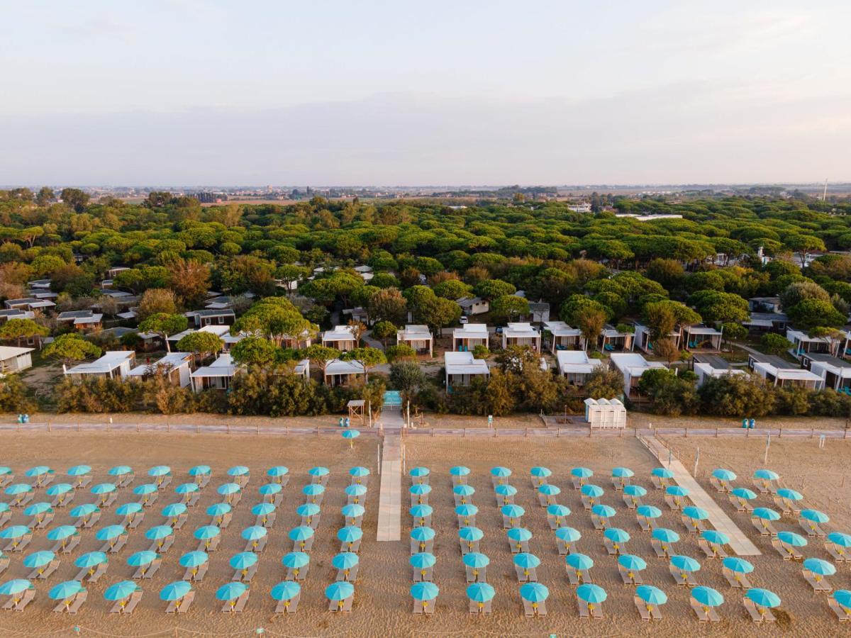 Estivo Premium Deluxe Mobile Homes On Camping Malibu Beach リド・ディ・イエゾロ エクステリア 写真