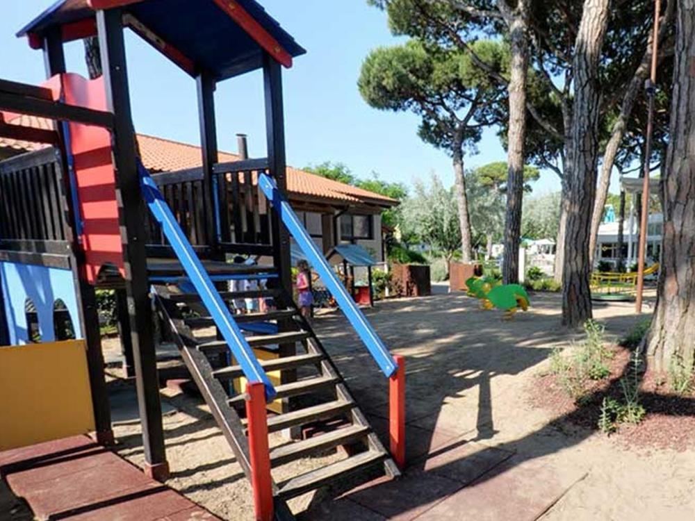 Estivo Premium Deluxe Mobile Homes On Camping Malibu Beach リド・ディ・イエゾロ エクステリア 写真