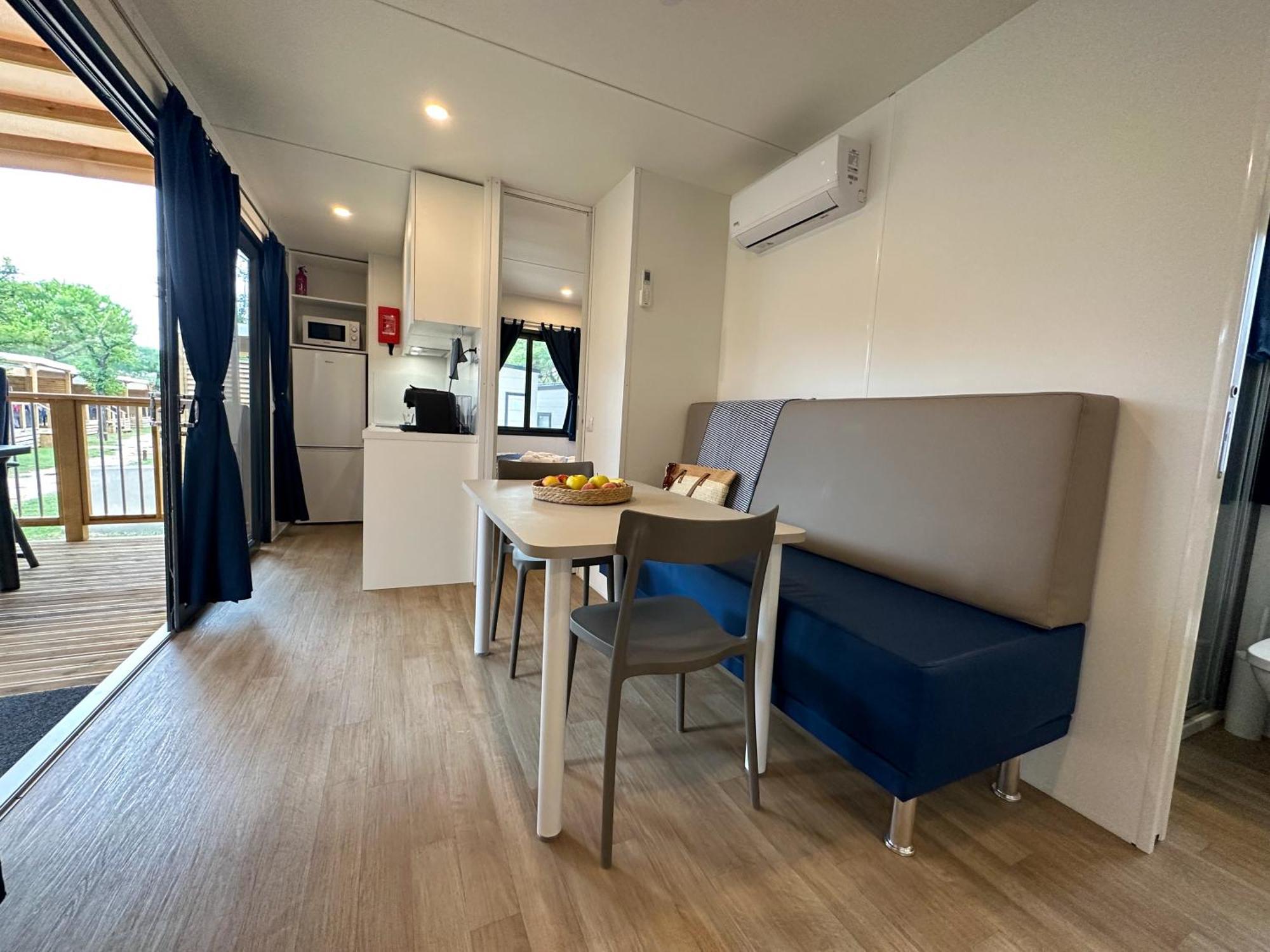Estivo Premium Deluxe Mobile Homes On Camping Malibu Beach リド・ディ・イエゾロ エクステリア 写真