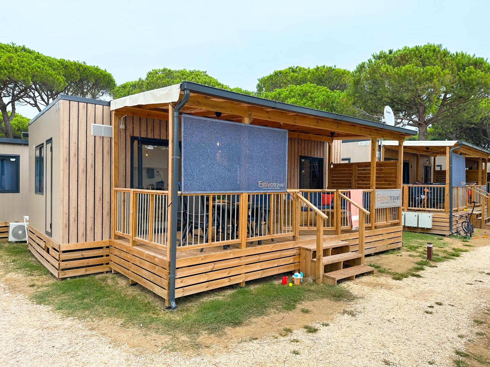Estivo Premium Deluxe Mobile Homes On Camping Malibu Beach リド・ディ・イエゾロ エクステリア 写真